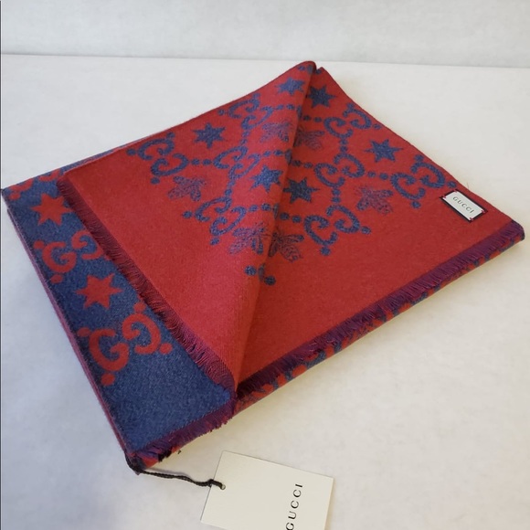 Gucci Other - Gucci GG print scarf